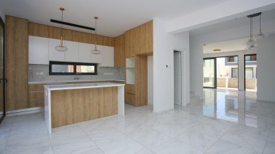Refined Central Living 