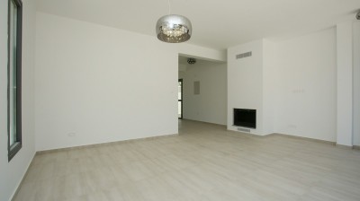 Refined Central Living 