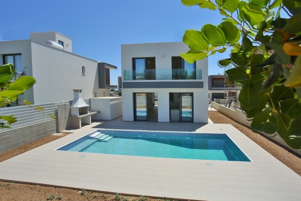 Refined Central Living 