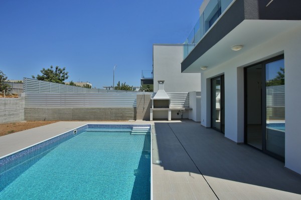 Refined Central Living 