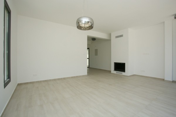Refined Central Living 